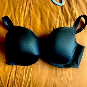 Lane Bryant 40DDD LINED UNDERWIRE Smooth Balconette bra.